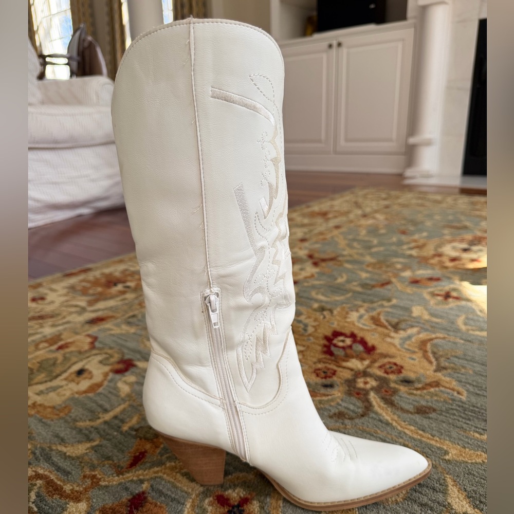 Mi.iM white Western Cowgirl Boots 8.5 Coastal Cowgirl Festival Boho - Picture 4 of 16
